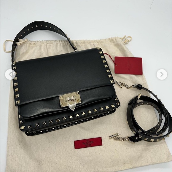 🔥 RARE Valentino Rockstud shoulder / crossbody bag in black & gold hardware - Picture 6 of 17